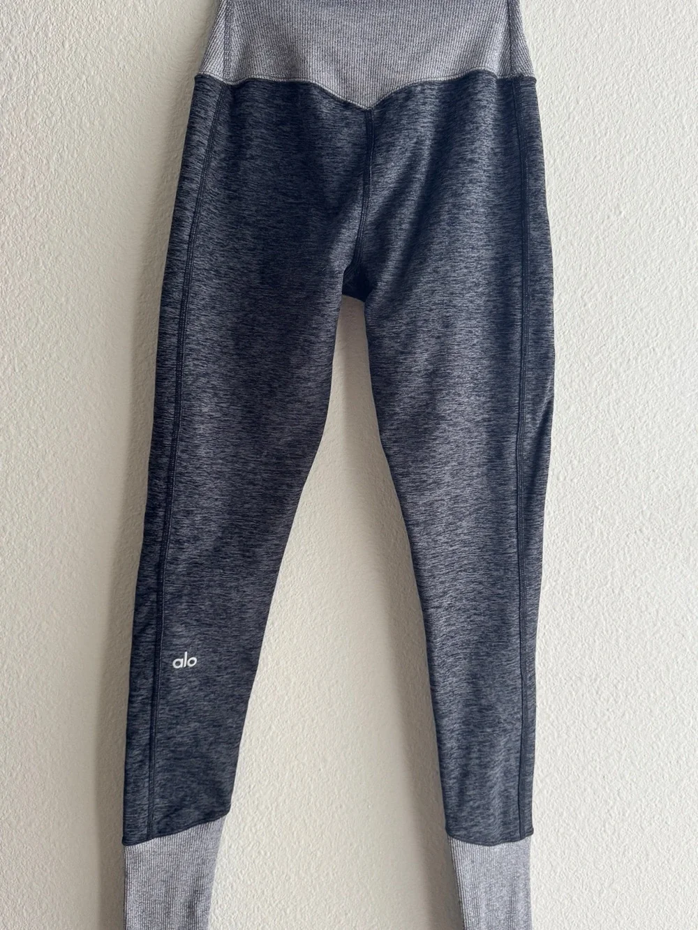 Alo Yoga High-Waist Alosoft Lounge Leggings Women’s Small